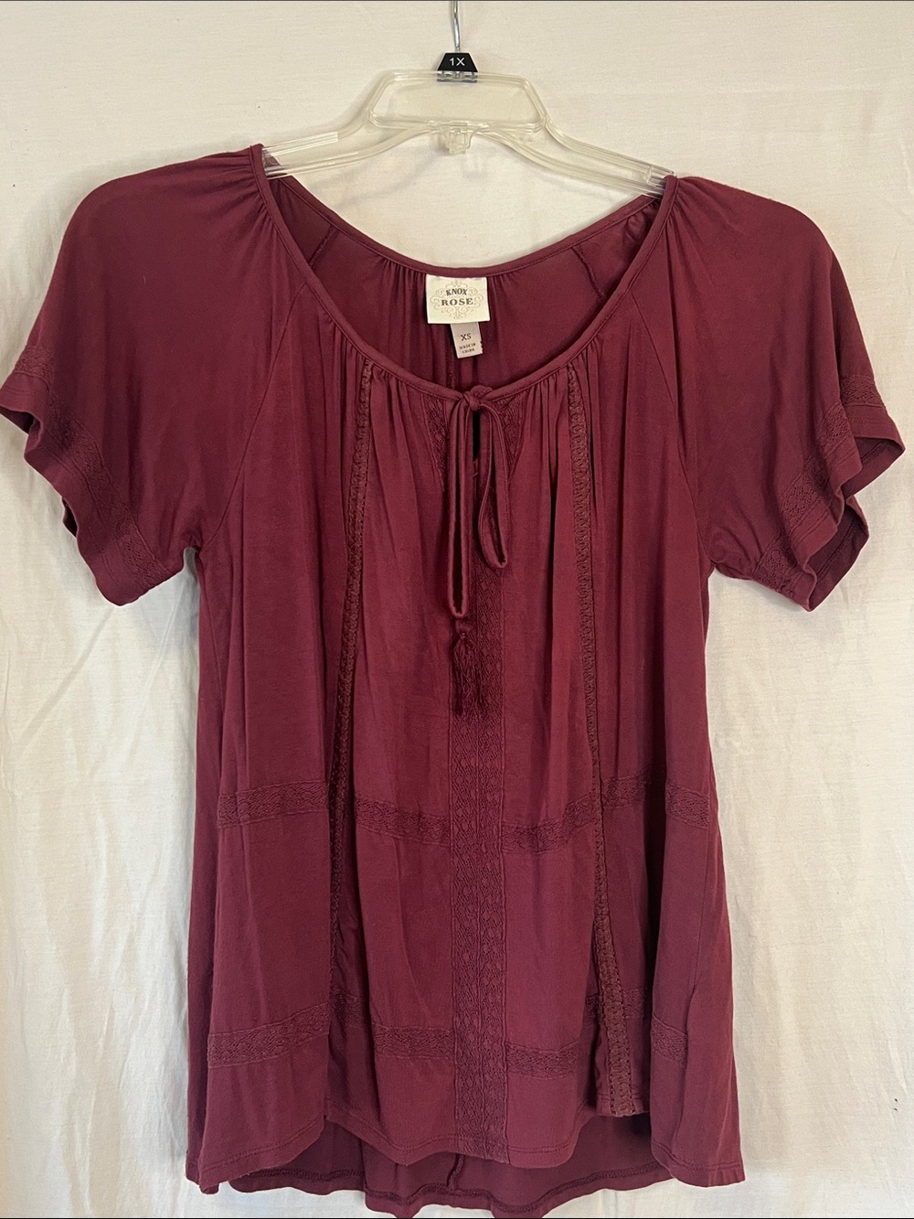 Knox Rose Short Sleeve Tie-Front Peasant Top in Wine with stitch detail